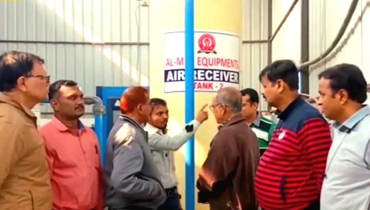 ऑक्सीजन प्लांट का जांच करते सीएस 