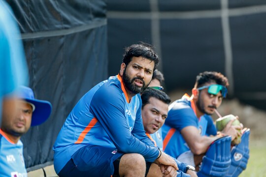 दूसरे टेस्ट में वापस आ सकते हैं रोहित शर्मा. (AP) 