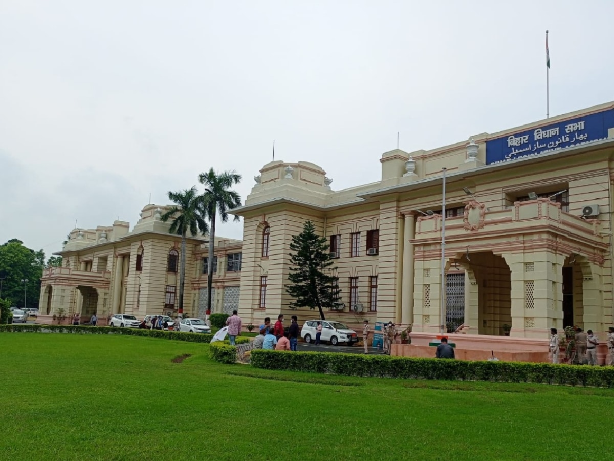 बिहार विधानसभा का शीतकालीन सत्र: इन मुद्दों पर नीतीश सरकार को कठघरे में खड़ा करेगा विपक्ष - winter session of bihar legislative assembly 13 to 19 dec – News18 हिंदी