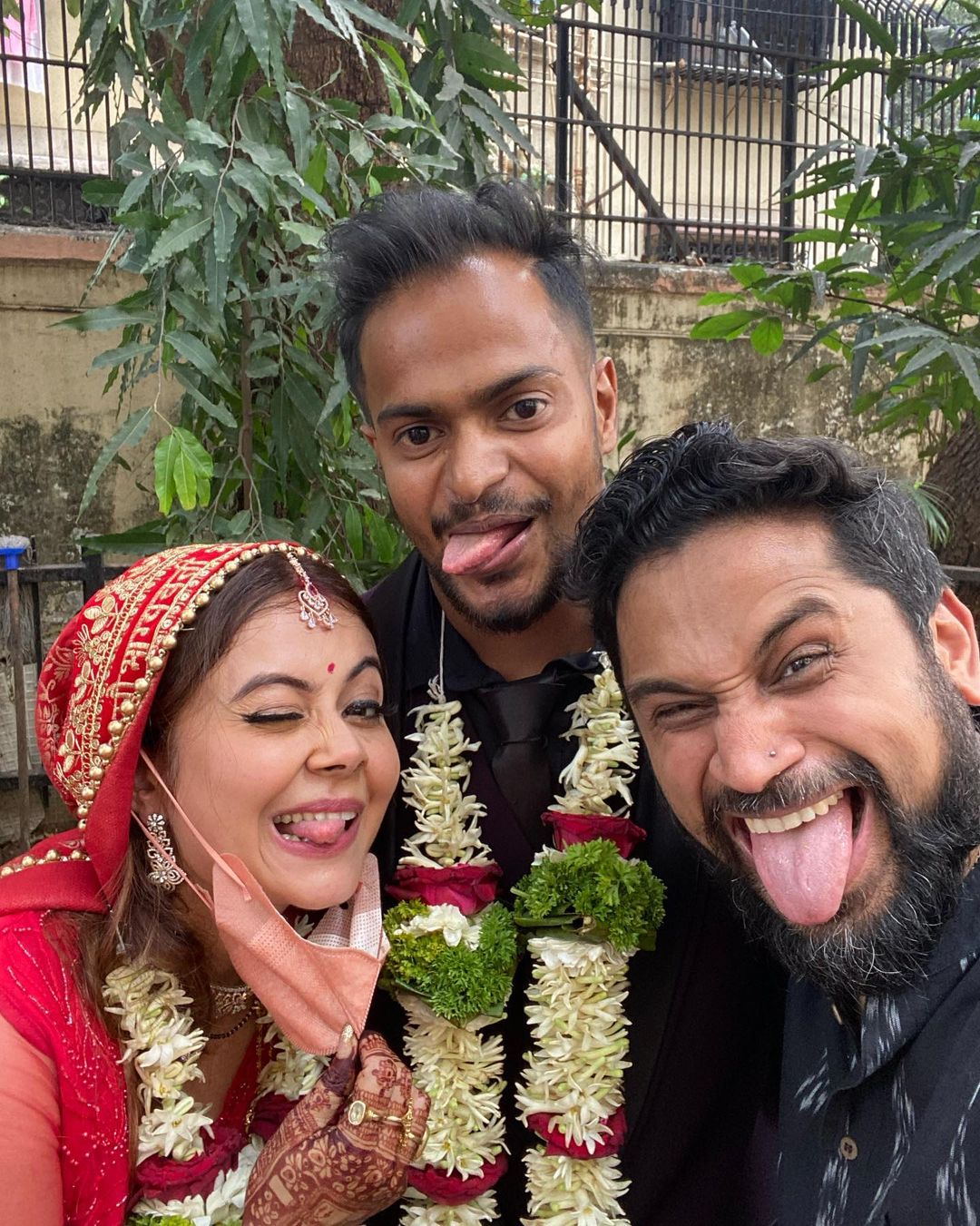  अदीप ने अपने इंस्टा पोस्ट पर लिखा, 'आत्ममुग्ध लोग सिर्फ उसी के बारे में सोचते हैं जो इस समय उन्हें अच्छा लगता है. उन्हें किसी और के लिए कोई सम्मान या संबद्ध नहीं है. तब उन्हें आश्चर्य होता है कि उनके रिश्ते सफल क्यों नहीं होते हैं.' (फोटो साभारः Instagram @mister_andeep)