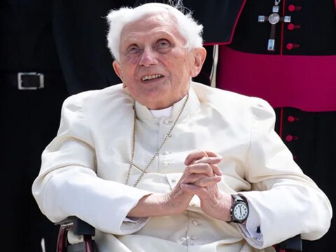 Vatican News: पोप एमेरिटस बेनेडिक्ट 16वें का 95 वर्ष की आयु में निधन हो गया. (File Photo-Agency))