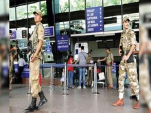 IGI एयरपोर्ट पर पुलिस ने ही लूट लिया 50 लाख का सोना, 2 हेड कांस्टेबल सस्पेंड