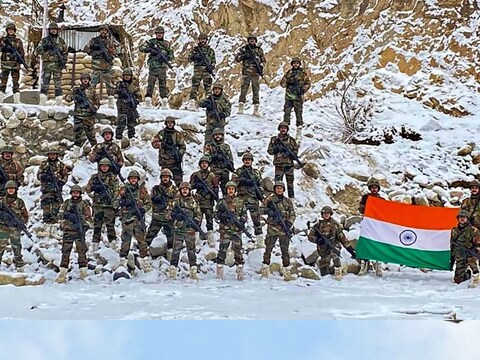 अरुणाचल प्रदेश के तवांग सेक्टर में वास्तविक नियंत्रण रेखा (LAC) पर भारतीय और चीनी सैनिकों के बीच हुई झड़प के बाद अब वहां हालात सामान्य बने हुए हैं. (प्रतीकात्मक तस्वीर- PTI)