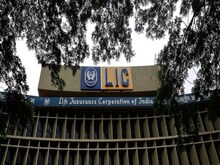 LIC: बीमा पॉलिसी का अगर लेना है पूरा लाभ तो आज ही करें ये काम