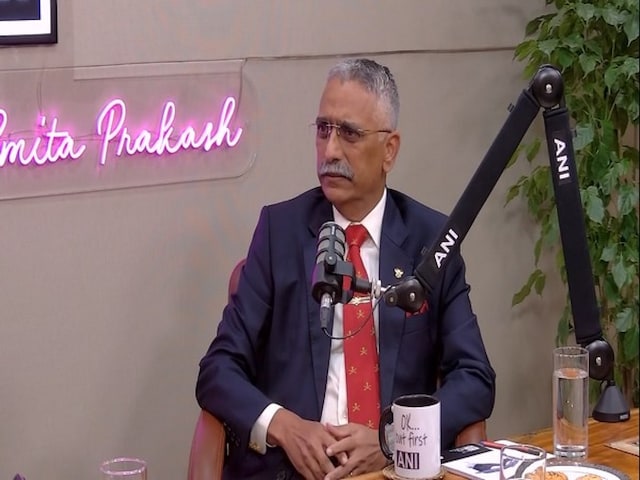 चीन चल रहा 'सलामी स्लाइसिंग' की चाल, हर साल होता है नाकाम- पूर्व सेना प्रमुख चीन चल रहा 'सलामी स्लाइसिंग' की चाल, हर साल होता है नाकाम- पूर्व सेना प्रमुख