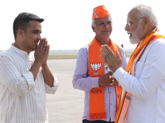 लगातार तीसरी बार चुनाव लड़े हर्ष सांघवी ने 2022 के गुजरात विधानसभा चुनाव में माजुरा से 82% का वोट शेयर हासिल किया. File 