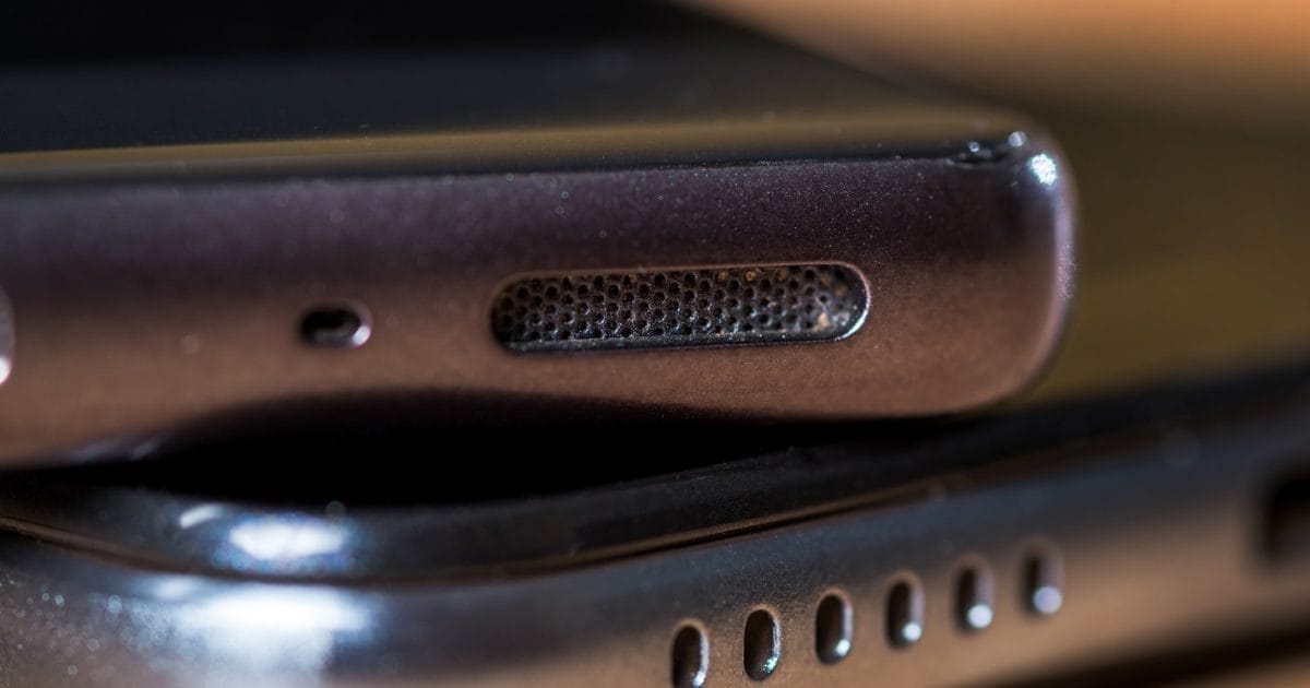 कंप्यूटर का स्पीकर नहीं कर रहा है काम? फोन को ऐसे बनाएं PC का स्पीकर