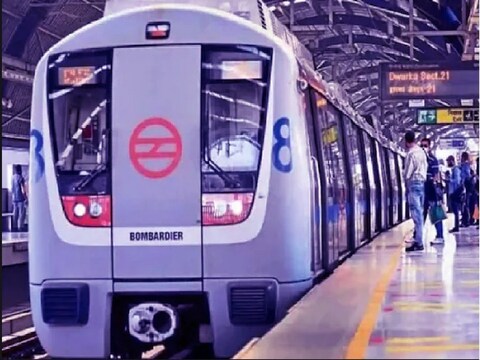 यह साल्ट लेक स्टेडियम से हावड़ा तक फैला है. (फ़ोटो: न्यूज18)


