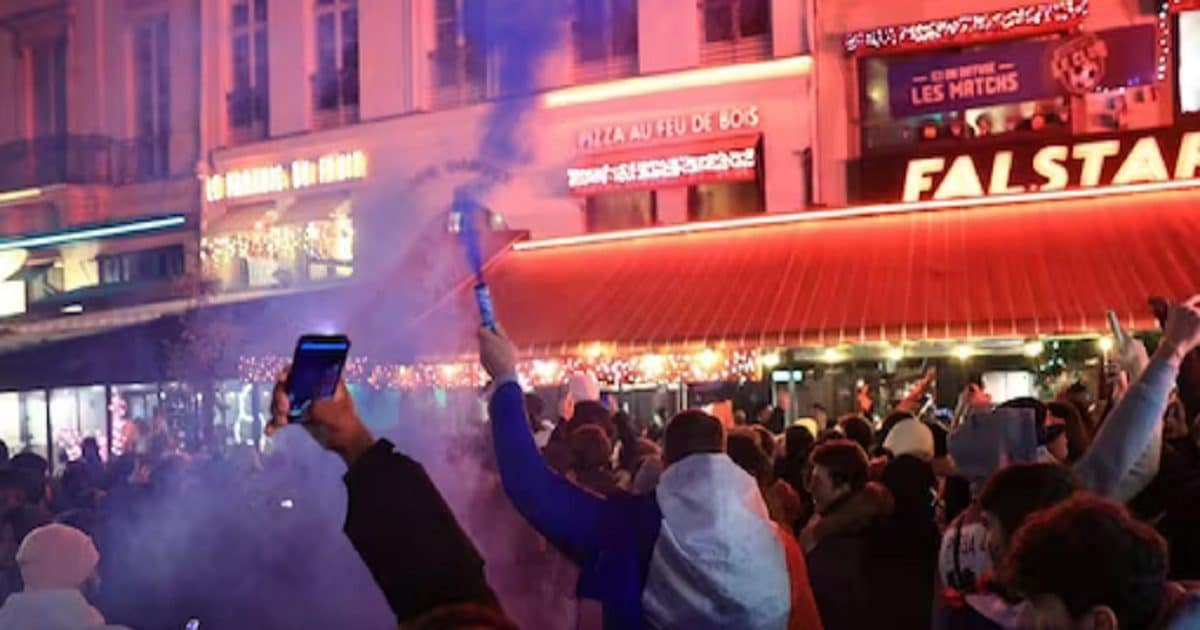 FIFA World Cup: फाइनल में फ्रांस की हार से भड़के फैंस, पेरिस में भड़का ...