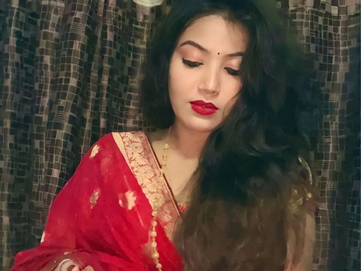  ज्योति की पोस्ट पर अगर लोगों के हर तरह के रिएक्शन्स आए हैं. एक यूजर ने लिखा, 'अकेले रहना इतना मुश्किल नहीं है मगर किसी का साथ होके भी Alone महसूस करना सबसे मुश्किल है'. दूसरे ने लिखा, 'पवन भइया से आप पैसा मत मांगिए उनके साथ रहिए'.