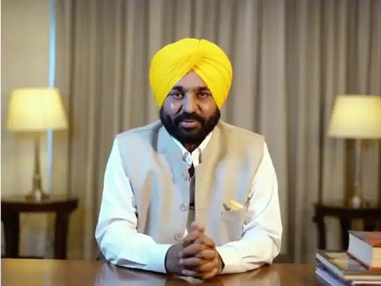 मुख्यमंत्री भगवंत मान (Punjab CM Bhagwant Mann) ने राज्य के 25 हजार से अधिक बेरोजगारों (Unemployed) को नौकरियां (Jobs) मुहैया करवाने का दावा किया है.  (File Photo)