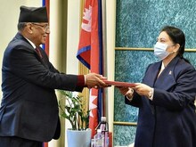 नेपाल के नए पीएम होंगे पुष्प कमल दहल 'प्रचंड', ओली के समर्थन से रास्ता हुआ साफ