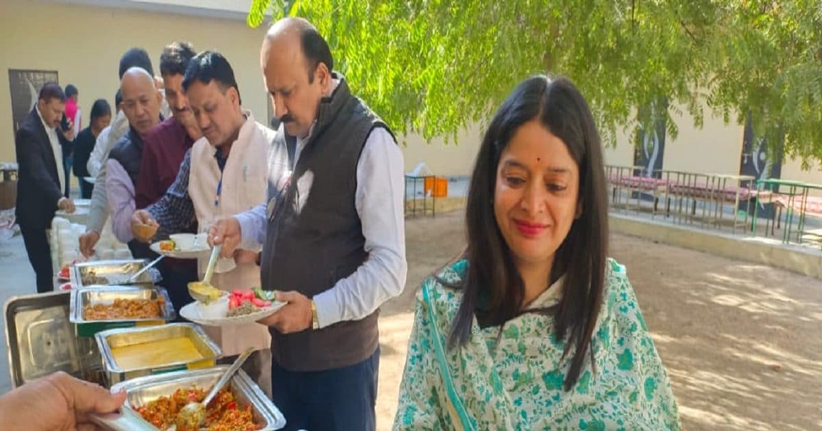 बाजरे की रोटी-काचरे की सब्जी…उत्तराखंड के अधिकारियों को भाया राजस्थान का लजीज खाना