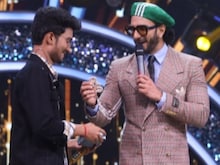 रणवीर सिंह Indian Idol 13 के कंटेस्टेंट से हुए इतने खुश, दे दिया एक खास तोहफा