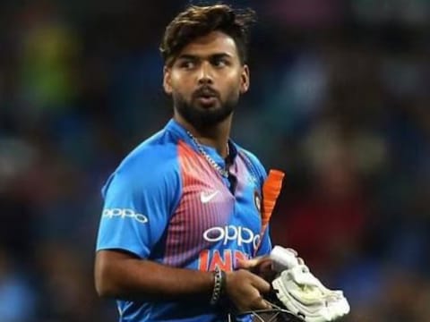 पंत को साथी खिलाड़ियों से मिला खास संदेश. (PTI) 