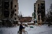 Ukraine War: रूसी मिसाइलों ने बरपाया कहर, बिजली-पानी के बिना बेहाल हो रहे लोग