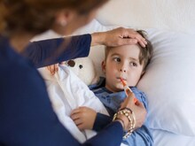 ब्रिटेन में संक्रमण से अब तक 16 बच्चों की मौत, माता-पिता के लिए चेतावनी जारी
