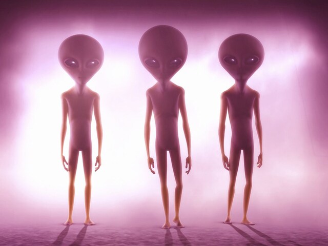 एलियंस पर अमेरिका ने उगला सच! UFO को लेकर कही ऐसी बात जो पलट देगी पूरी कहानी