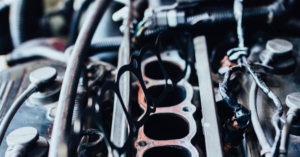 कार में Head Gasket क्या होता है? क्या होती है इससे जुड़ी प्रॉब्लम और