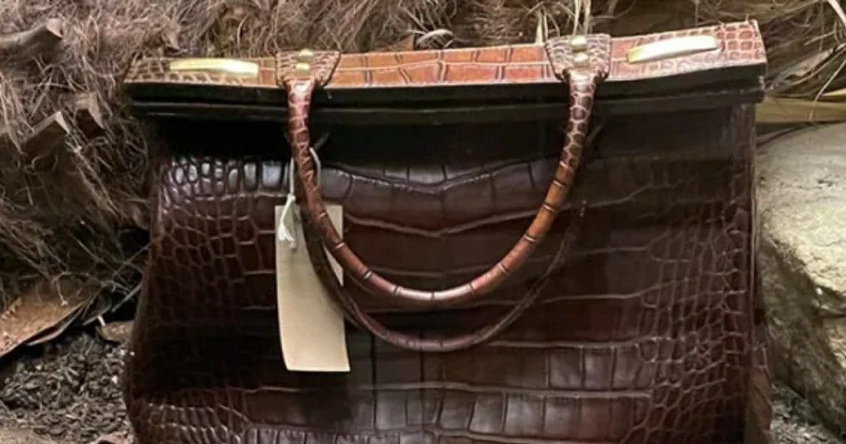 Flipkart.com | LOGICMART Leather Side Sling Bags Crossbody Ladies Purse  Handbag Waterproof Sling Bag - Sling Bag