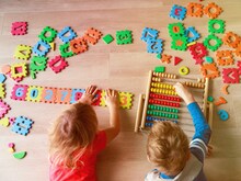 Maths Tips : बच्चों को इस टूल से पढ़ाएं, उनकी गणित से हो जाएगी दोस्ती