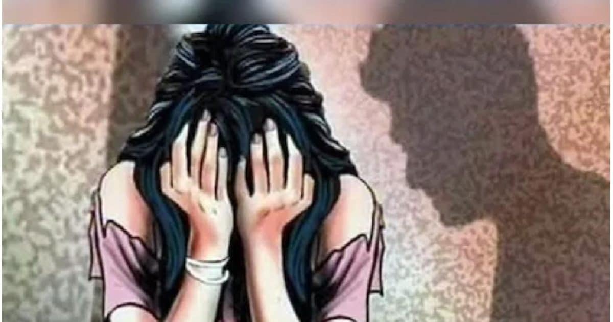 Video of ‘Korean’ female YouTuber being molested on Mumbai streets goes viral, police looking for accused