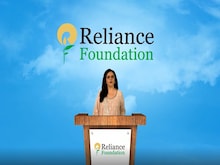 Reliance फाउंडेशन ने धीरूभाई अंबानी की 90वीं जयंती पर स्कॉलरशिप का किया ऐलान