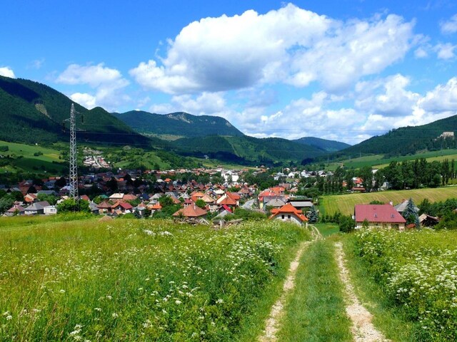 सालों से गांव में आ रही है 'रहस्यमय' आवाज़! कई बार हुई जांच, पर रही बेकार! सालों से गांव में आ रही है 'रहस्यमय' आवाज़! कई बार हुई जांच, पर रही बेकार!