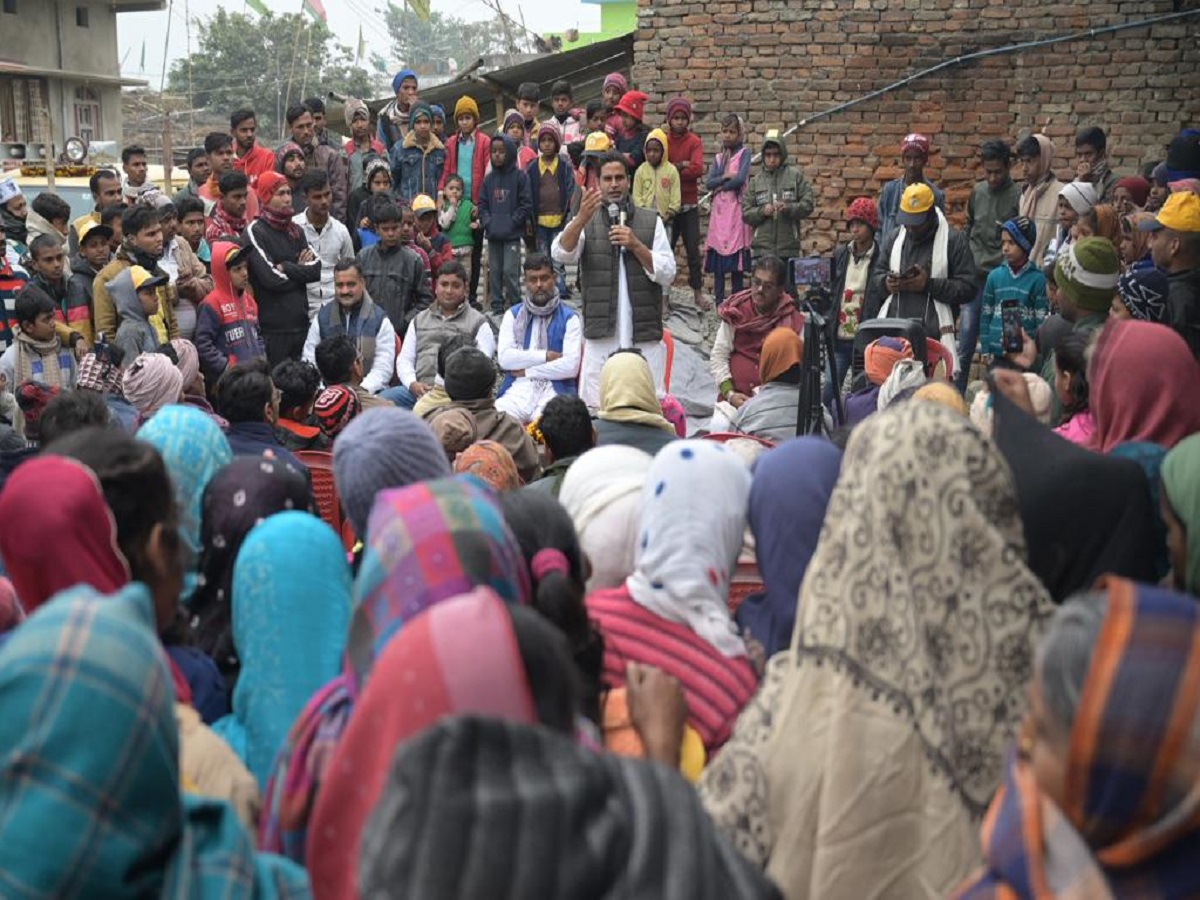 प्रशांत किशोर इन दिनों बिहार में जन सुराज यात्रा पर हैं