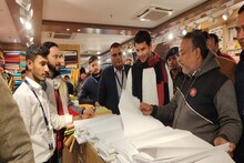 Patna: कड़ाके की ठंड में शॉपिंग करने पहुंचे तेजप्रताप यादव, जानें क्या कुछ खरीदा