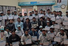 Meerut News: RSETI is becoming the support of youth, adopting self-employment with training