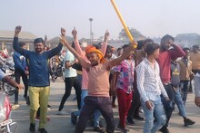 Baran News: हम्माल ने जड़ा सेठ की बॉल पर छक्का, गेंद पहुंची दर्शकों के पास, मिला 500 रुपये का इनाम
