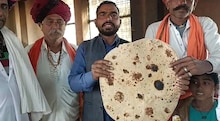 Bhilwara News: यहां भगवान को लगता है 2 फीट चौड़ी और 4 किलो वजनी रोटी का भोग