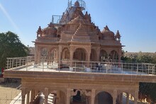BARMER: जोधपुर के लाल पत्थरों पर बारीक नक्काशी से 8 साल में 4 करोड़ से मन्दिर तैयार, हर पिलर पर लिखे है दोहे