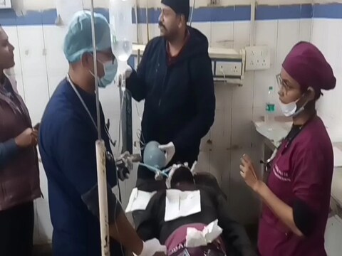 पत्नी से झगड़ने के बाद अस्पताल पहुंचा पति