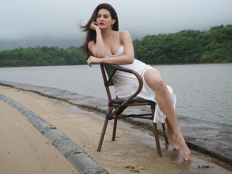 Amyra Dastur Wore Deep Neck Dress in White Amyra Dastur Wore Deep Neck Dress in White