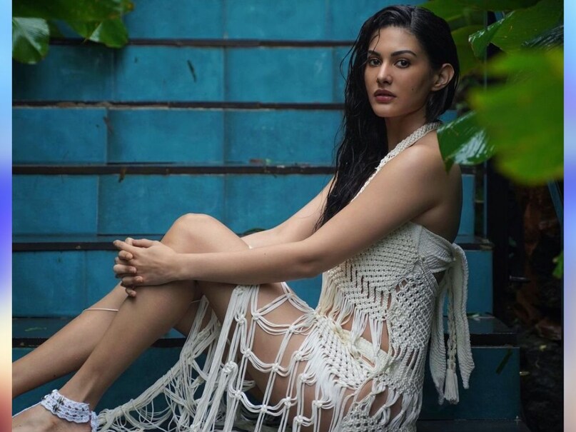 Amyra Dastur Wore Deep Neck Dress in White