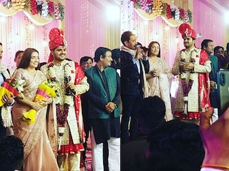  कल्लू की शादी में दिनेश लाल यादव निरहुआ, समर सिंह, रक्षा गुप्ता और आकांक्षा दुबे जैसे कलाकार ने इस वेडिंग फंक्शन में पहुंचकर अपनी उपस्थिति दर्ज कराई.