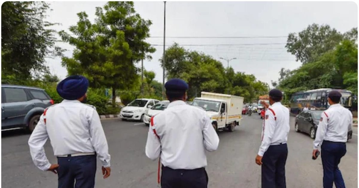 New act of UP Traffic Police Now helmet will have to be worn in the