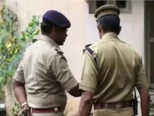 गुजरात के पूर्व DGP को फंसाने की थी साजिश, ATS ने किया 5 लोगों को गिरफ्तार