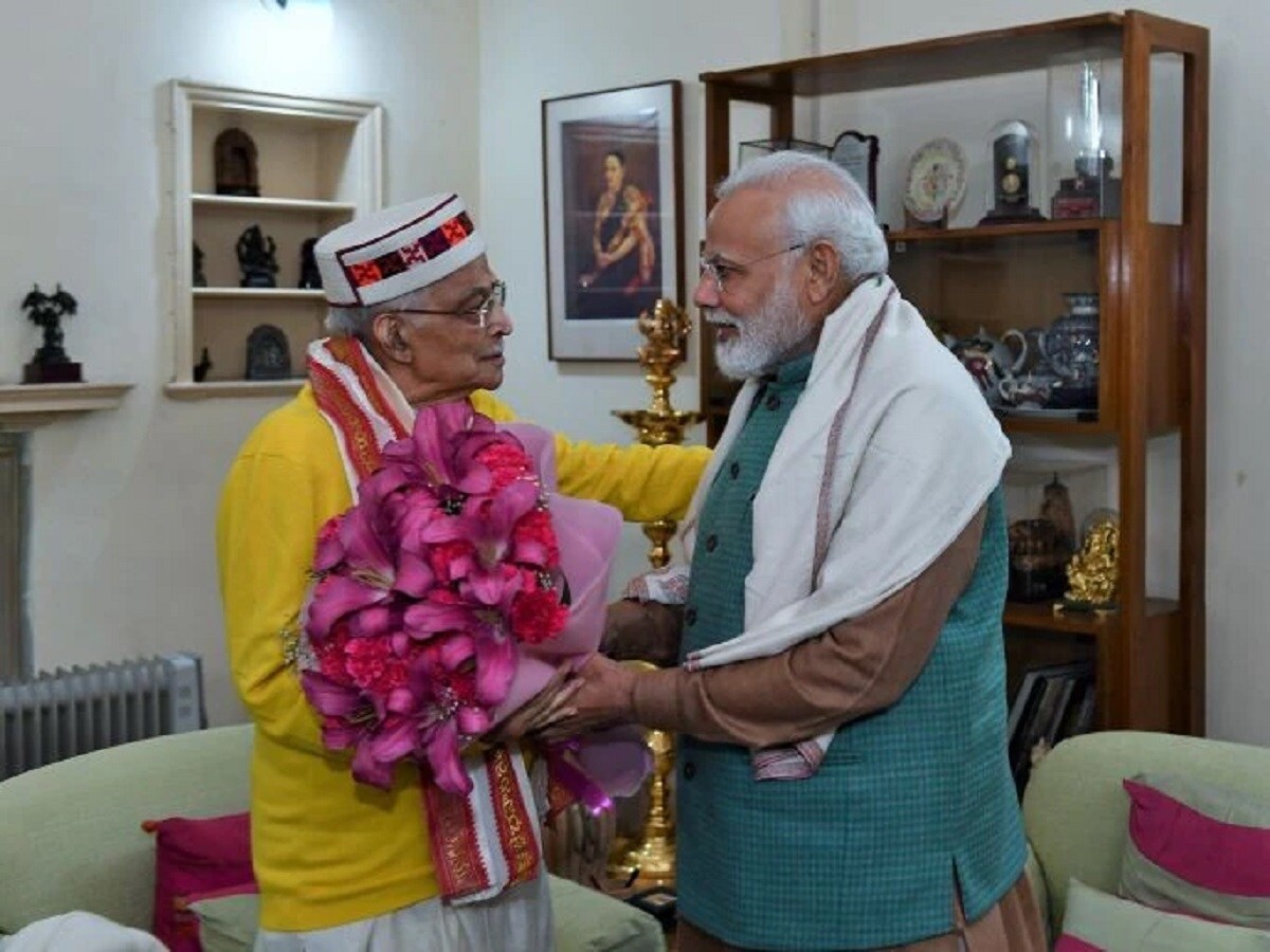 मुरली मनोहर जोशी को PM मोदी ने फोन पर दी जन्मदिन की शुभकामना, घर जाकर  करेंगे मुलाकात - pm modi wishes murli manohar joshi on his 89th birthday  over a phone call