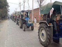 हरियाणा सरकार ने गन्ने का MSP 10 रुपये बढ़ाया, किसान नाखुश, सोनीपत में धरना