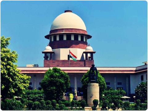 वकील लक्ष्मण चंद्र विक्टोरिया गौरी को जज बनाने के फैसले पर विवाद.