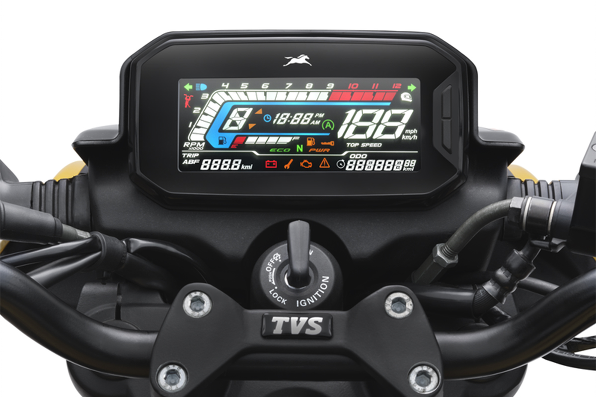 TVS Raider मीडिल क्लास फैमेली के लोगो के लिए ये सस्ती स्पोर्ट्स बाइक , लुक्स और फीचर्स देख दीवाने हो जाओगे 2 इस बाइक में एलईडी डीआरएल के साथ एक एलईडी हेडलाइट, एक एलईडी टेललाइट, पांच इंच का डिजिटल डिस्प्ले, आइडल स्टॉप-स्टार्ट सिस्टम, दो राइडिंग मोड और एक फर्स्ट-इन-सेगमेंट अंडर सीट स्टोरेज जैसे फीचर्स मिलते हैं. (TVS Motors)