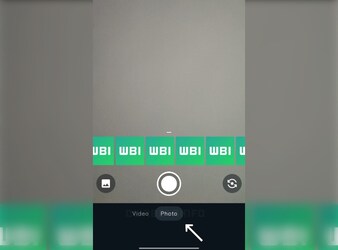  WaBetaInfo ने इसके बारे में सबसे पहले बताया है, और नई रिपोर्ट से पता चला है कि नया वीडियो मोड वॉट्सऐप के एंड्रॉयड 2.23.2.73 अपडेट के साथ आता है. ये Google Play Store पर पहले से ही उपलब्ध है. (Photo: WaBetaInfo)