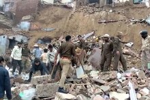 Agra: 4 houses collapsed during the excavation of Dharamshala, one girl died, two admitted in hospital