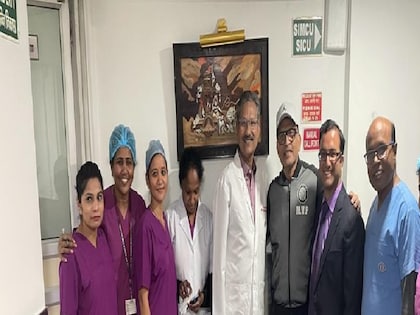 बॉलीवुड एक्‍टर, सिंगर और टीवी होस्‍ट अन्‍नू कपूर दिल्‍ली के सर गंगाराम अस्‍पताल से हुए डिस्‍चार्ज. 