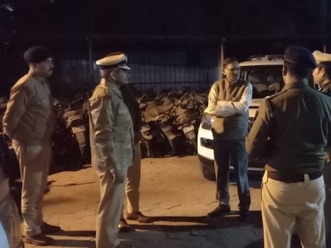 मध्यप्रदेश पुलिस नशे के खिलाफ अभियान चला रही है. लेकिन मादक पदार्थों के बड़े तस्कर अब तक उसकी पकड़ से बाहर हैं.