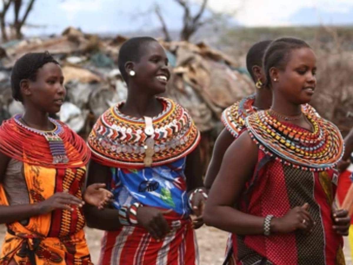 Father Marries to His Own Daughter, Weird Traditions Around the World, weird traditions, strange traditions, father marries own daughter, Mandi Tribe, Weird Ritual, Husband Sharing, Mother Daughter Shares Husband, Bizarre Traditions, Daughter has to marry her father, marriage traditions, wedding rituals