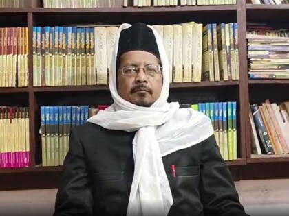 Ramcharitmanas Row: मौलाना शहाबुद्दीन ने कहा कि अखिलेश यादव की इजाजत के बिना स्वामी प्रसाद यादव धर्मग्रंथ की नहीं कर सकते तौहीन 
